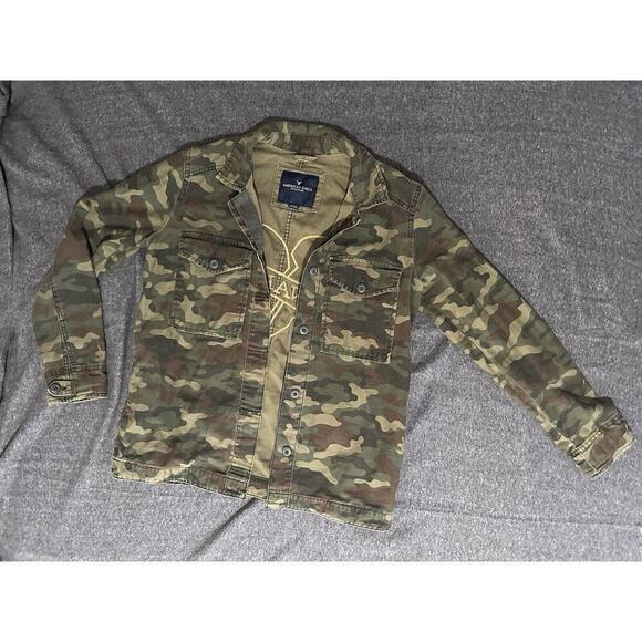 American Eagle Jacket Womens Size Small Green Heart Camo Military Boyfriend Y2K - Picture 11 of 11